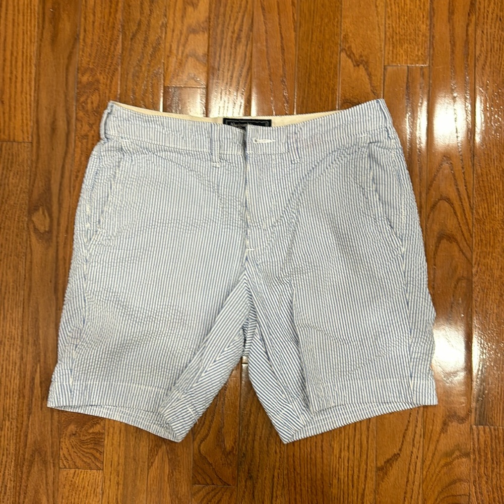 Abercrombie & Fitch Seersucker shorts